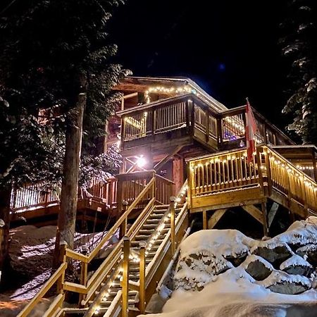 Ubc Whistler Lodge Exterior photo