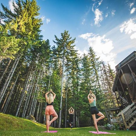 Ubc Whistler Lodge Exterior photo