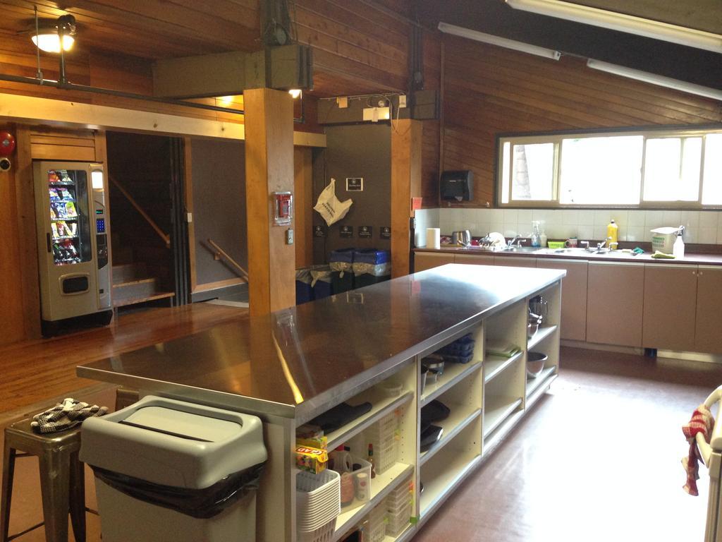 Ubc Whistler Lodge Room photo