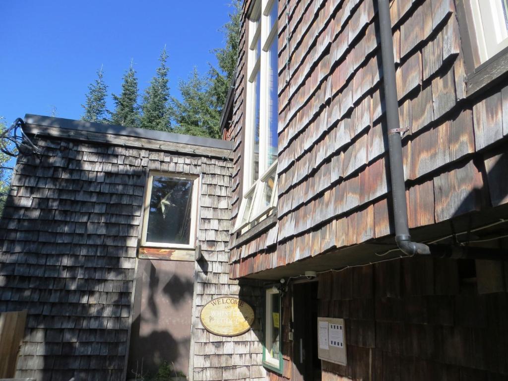 Ubc Whistler Lodge Exterior photo
